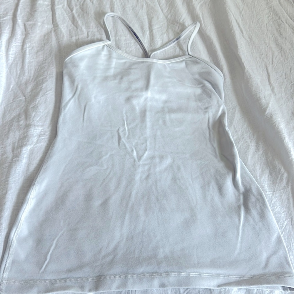 Women’s Lululemon white tank